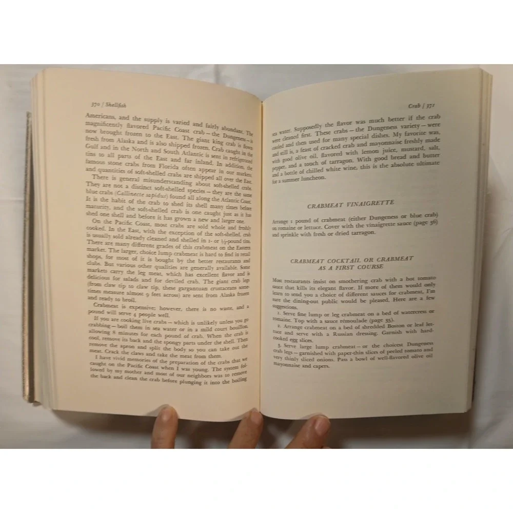 James Beard's New Fish Cookery‎ 1976 - HC/DJ - Little, Brown & Co.
